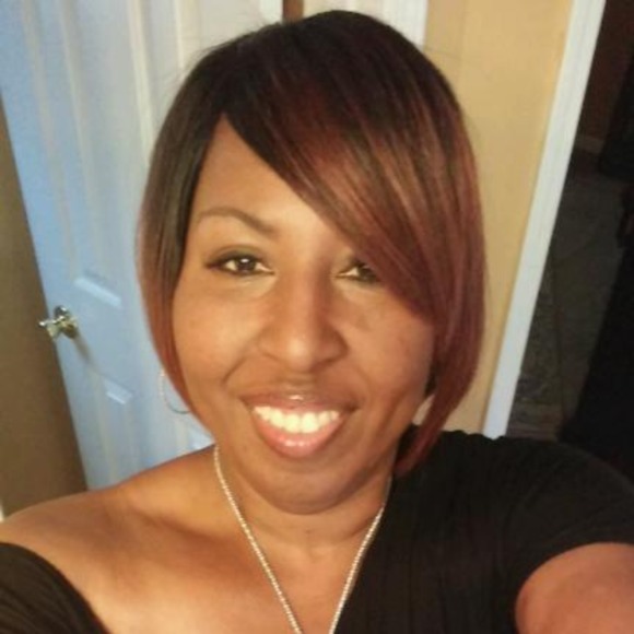 Meet your Posher, Eunice - Picture 1 of 1